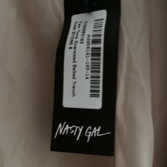Nasty Gal Oversized Belted Trench - Picture 4 of 4